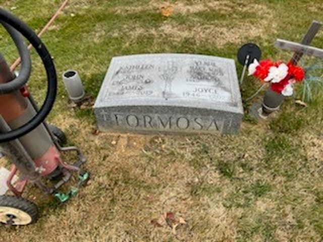 Flat & bevel marker made by Tri-State Monument Company
