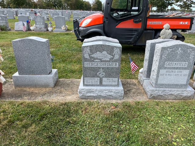Upright monument made by Tri-State Monument Company