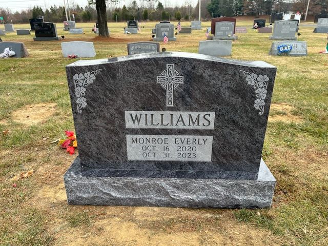 Upright monument made by Tri-State Monument Company